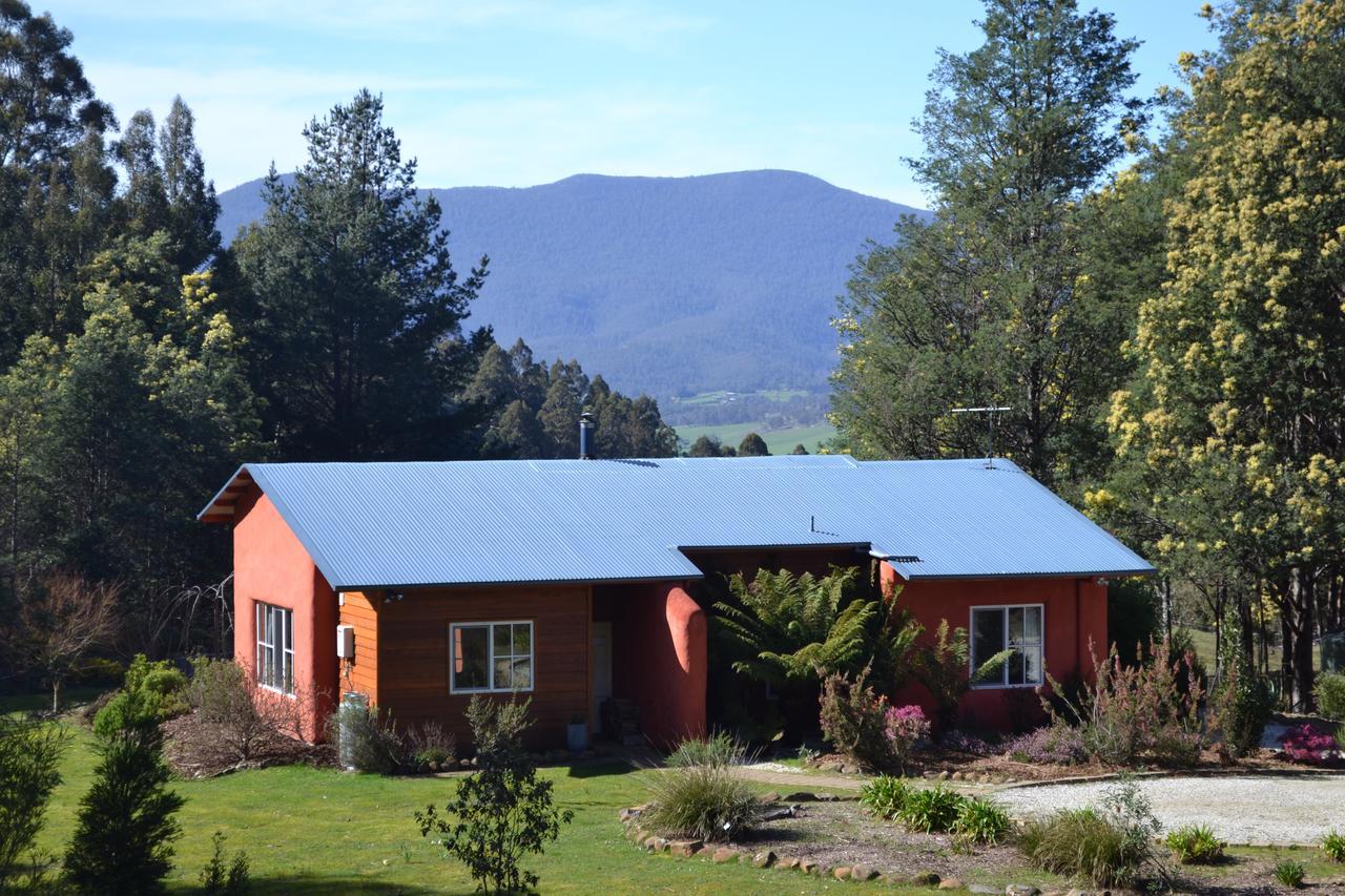 Whispering Spirit Holiday Cottages & Mini Ponies Franklin Exterior foto